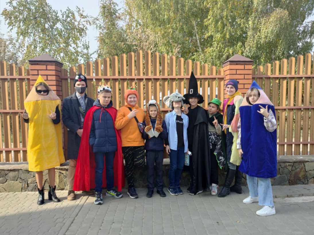З подарунками до притулку